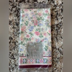 Vintage Eileen West floral table cover